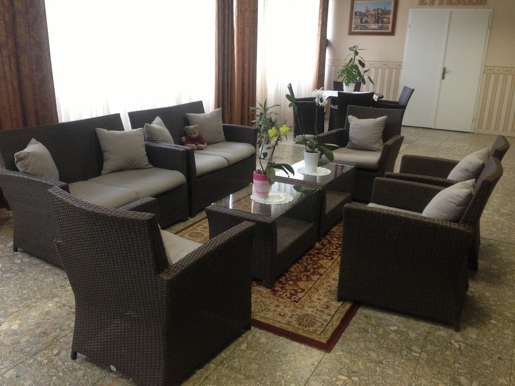 Vasvirag Hotel Celldömölk Zewnętrze zdjęcie